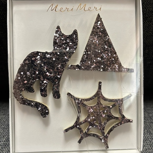 Meri Meri Halloween Pins - Picture 3 of 5